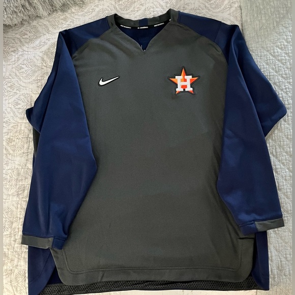 Houston Astro’s xxl 2022 sweater - Picture 1 of 5
